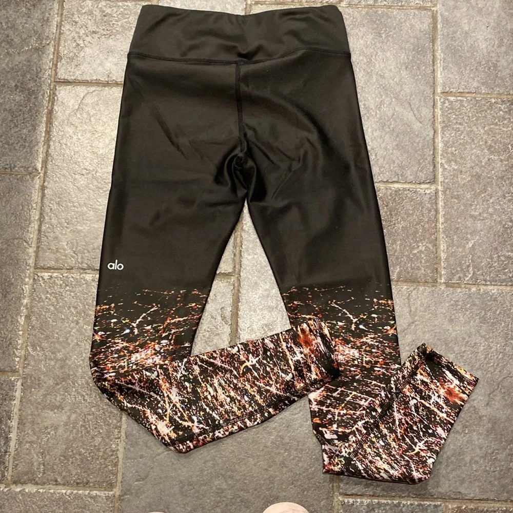 Alo Tech Lift Airbrush Legging - Picture 3 of 4